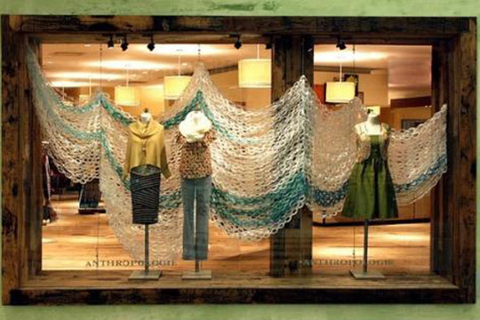 服装橱窗展示